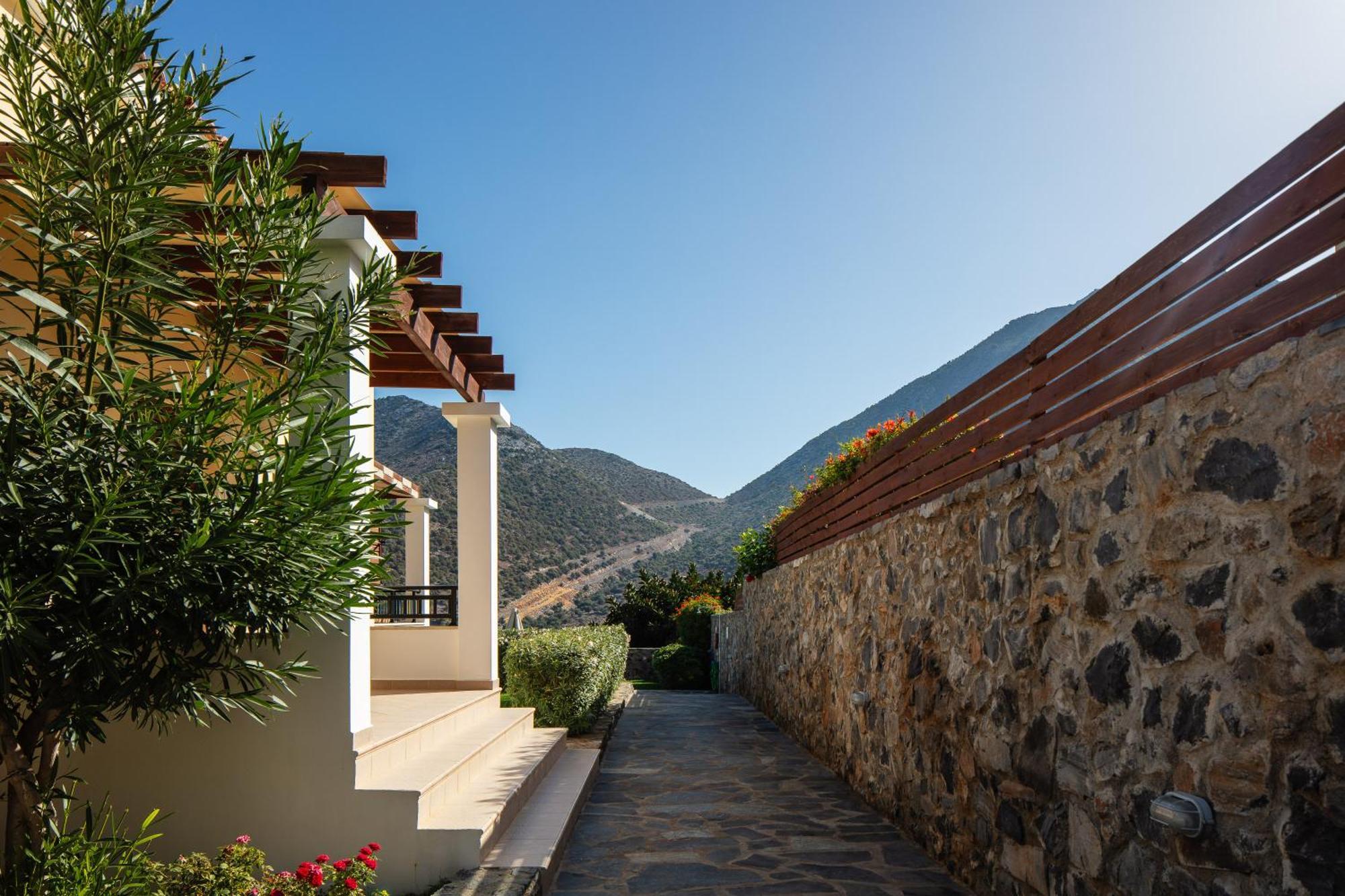 Real Dream Villas, Cretan Gems With Seaviews, By Thinkvilla Bali  Exterior photo